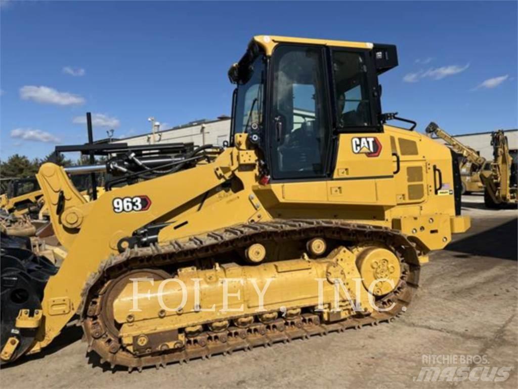 CAT 963-12 Kāpurķēžu iekrāvēji