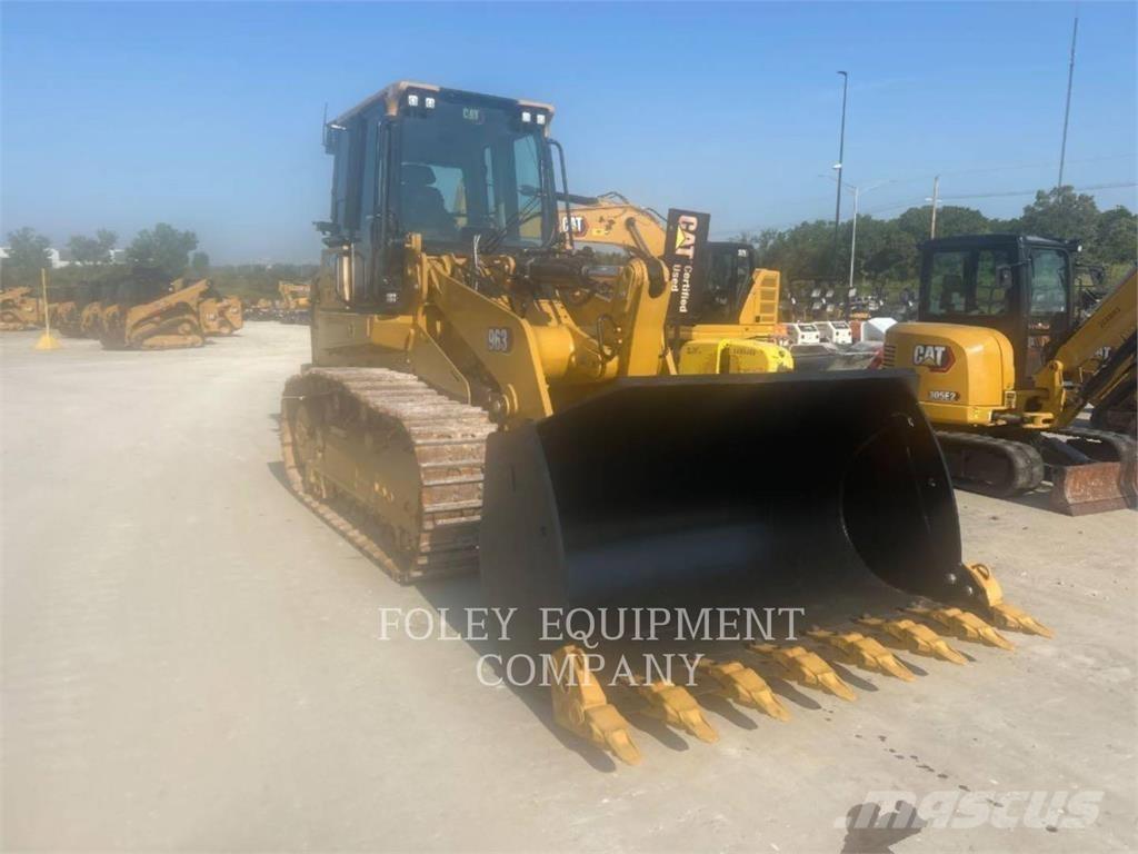 CAT 963-12 Kāpurķēžu iekrāvēji