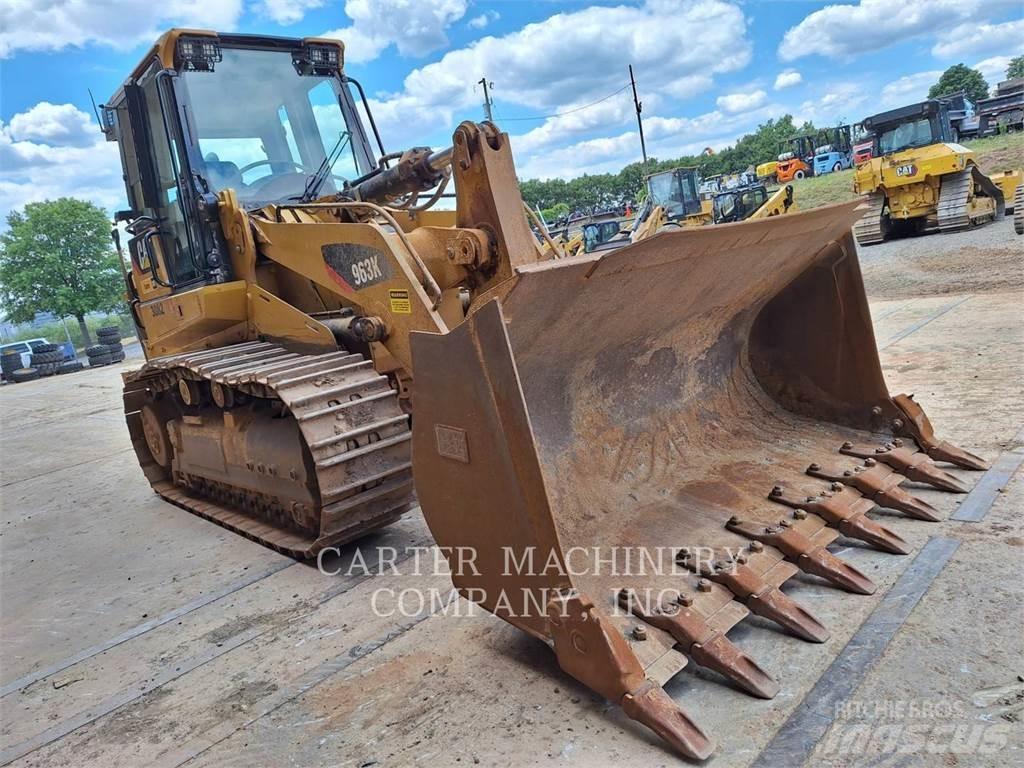 CAT 963K Kāpurķēžu iekrāvēji