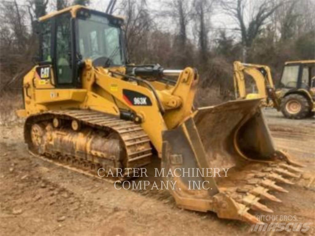 CAT 963K Kāpurķēžu iekrāvēji