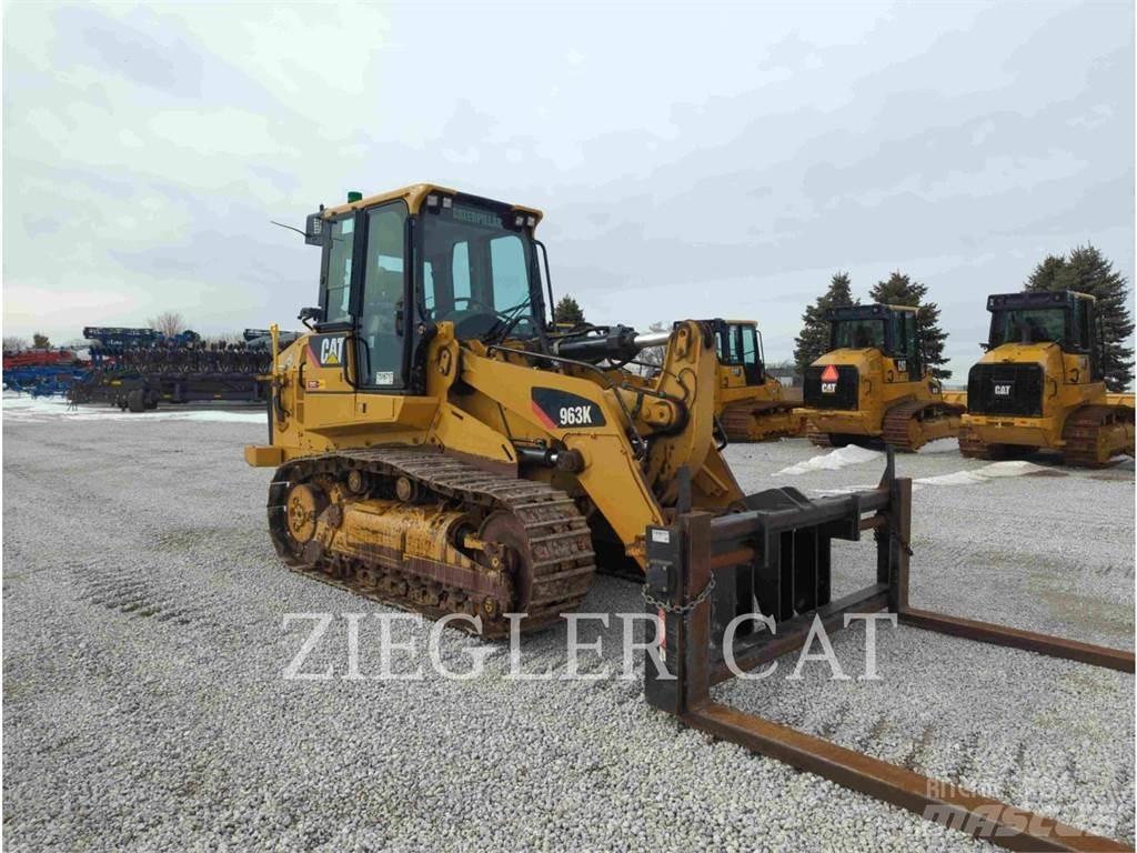 CAT 963K Kāpurķēžu iekrāvēji