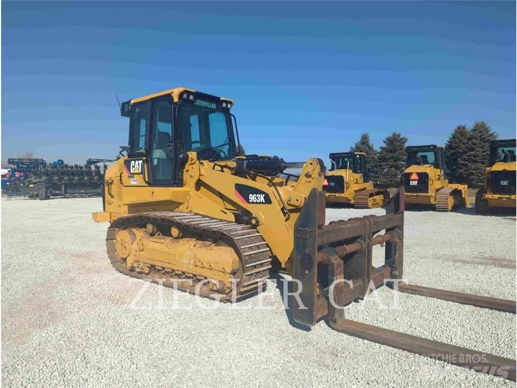 CAT 963K Kāpurķēžu iekrāvēji
