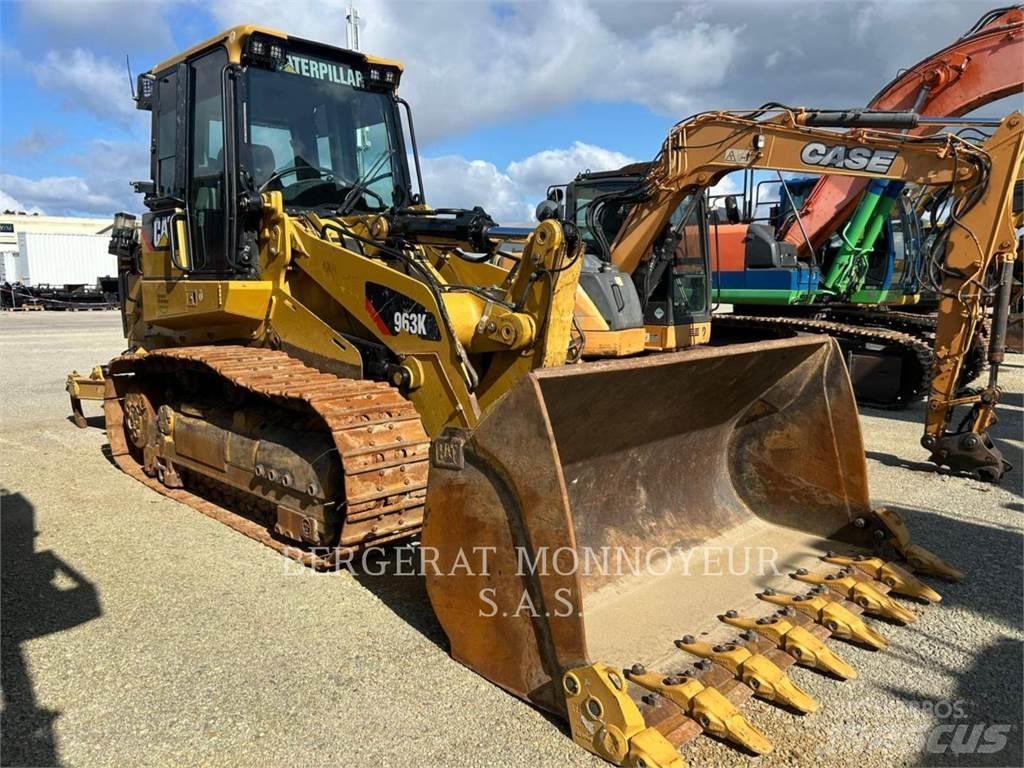 CAT 963K Kāpurķēžu iekrāvēji