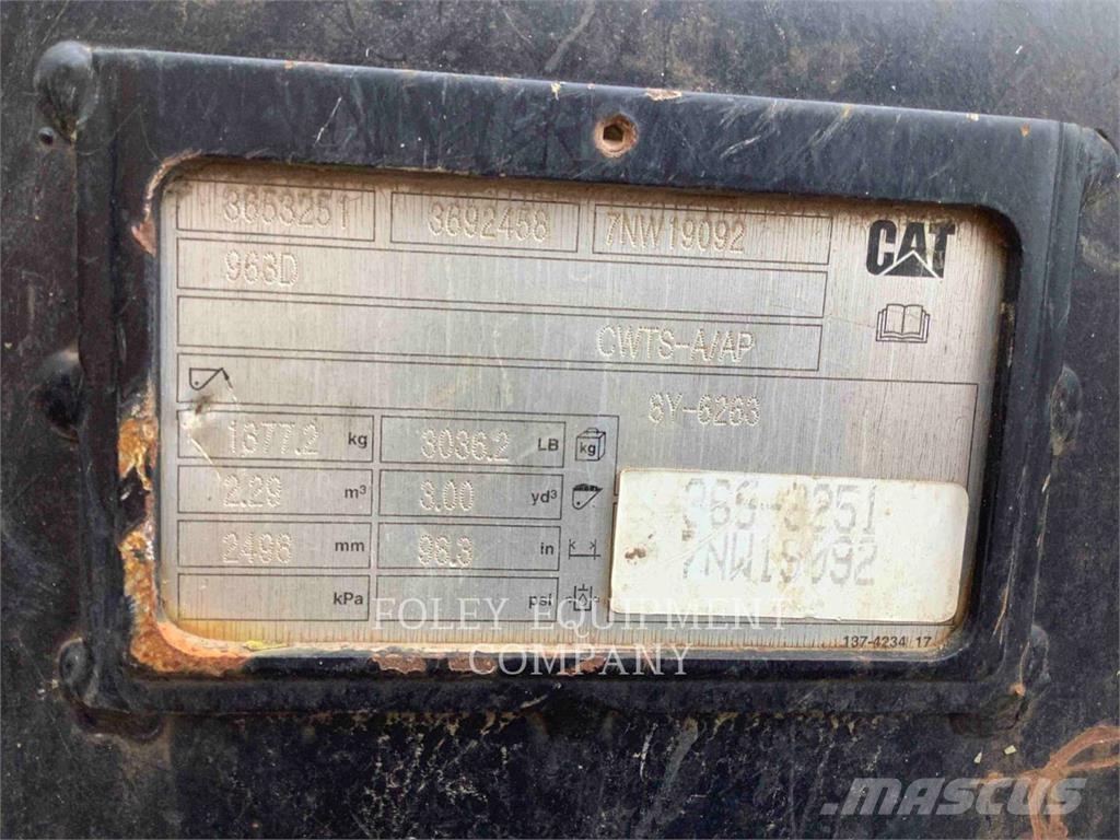 CAT 963K Kāpurķēžu iekrāvēji