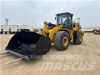 CAT 966 Iekrāvēji uz riteņiem
