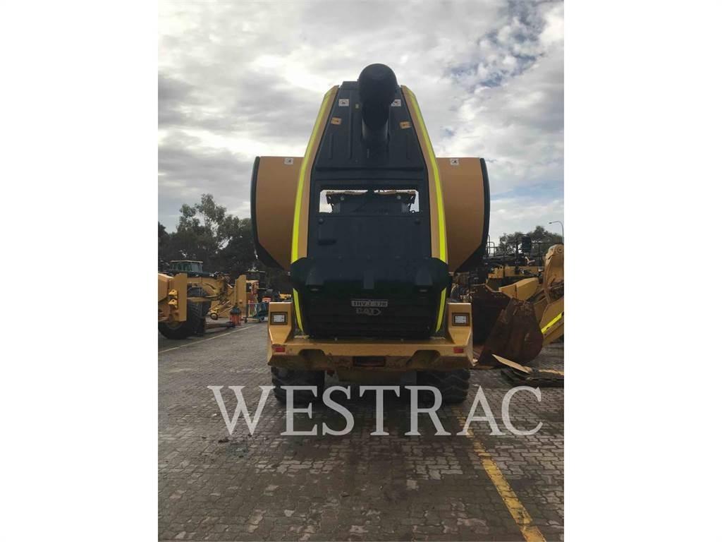 CAT 966 Iekrāvēji uz riteņiem