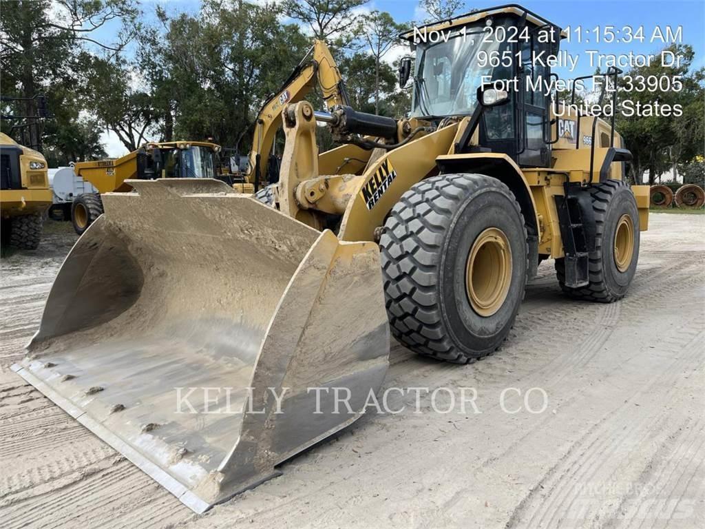 CAT 966 Iekrāvēji uz riteņiem