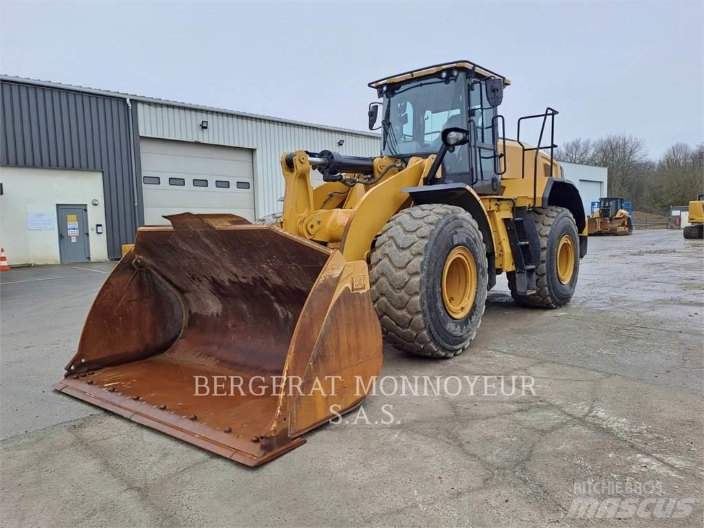 CAT 966 Iekrāvēji uz riteņiem