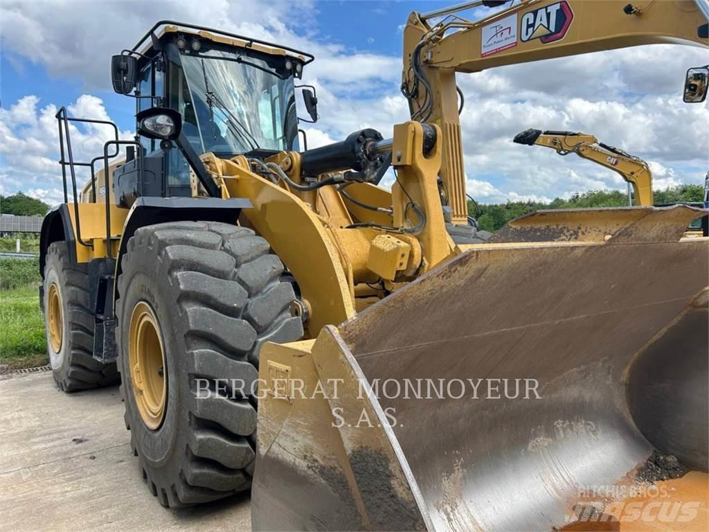 CAT 966 Iekrāvēji uz riteņiem
