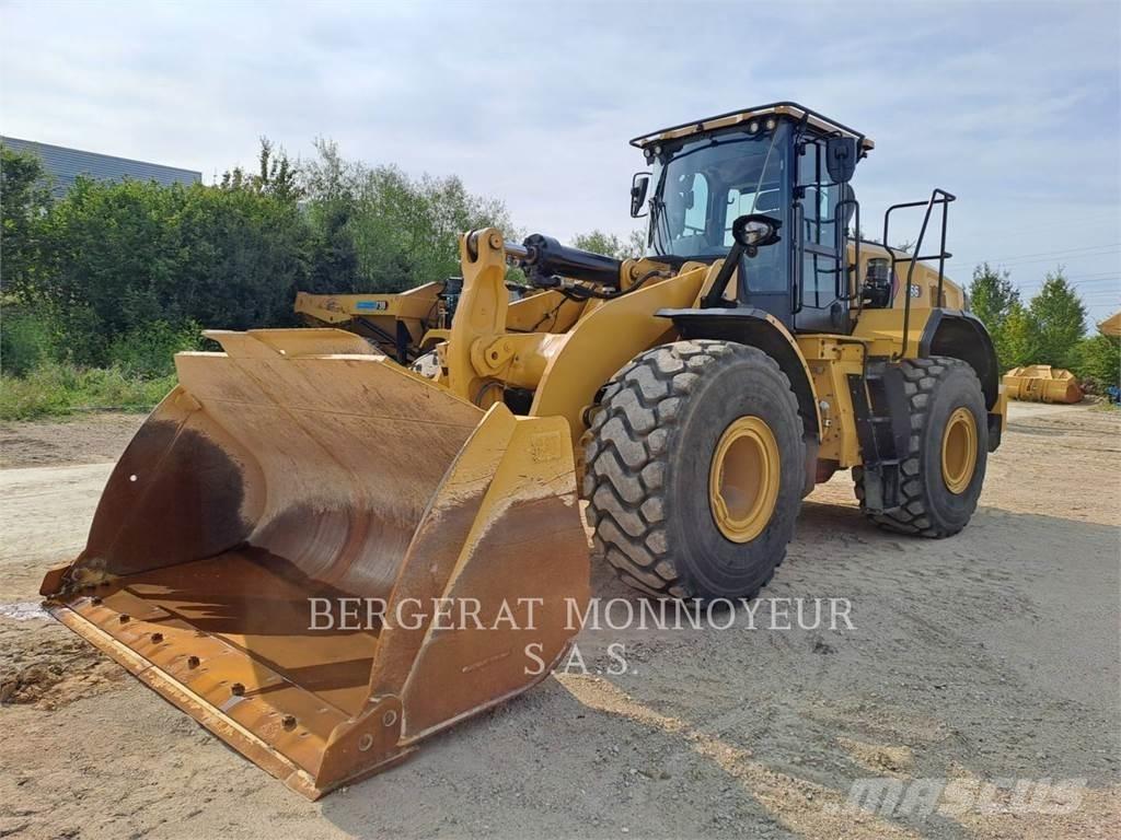 CAT 966 Iekrāvēji uz riteņiem