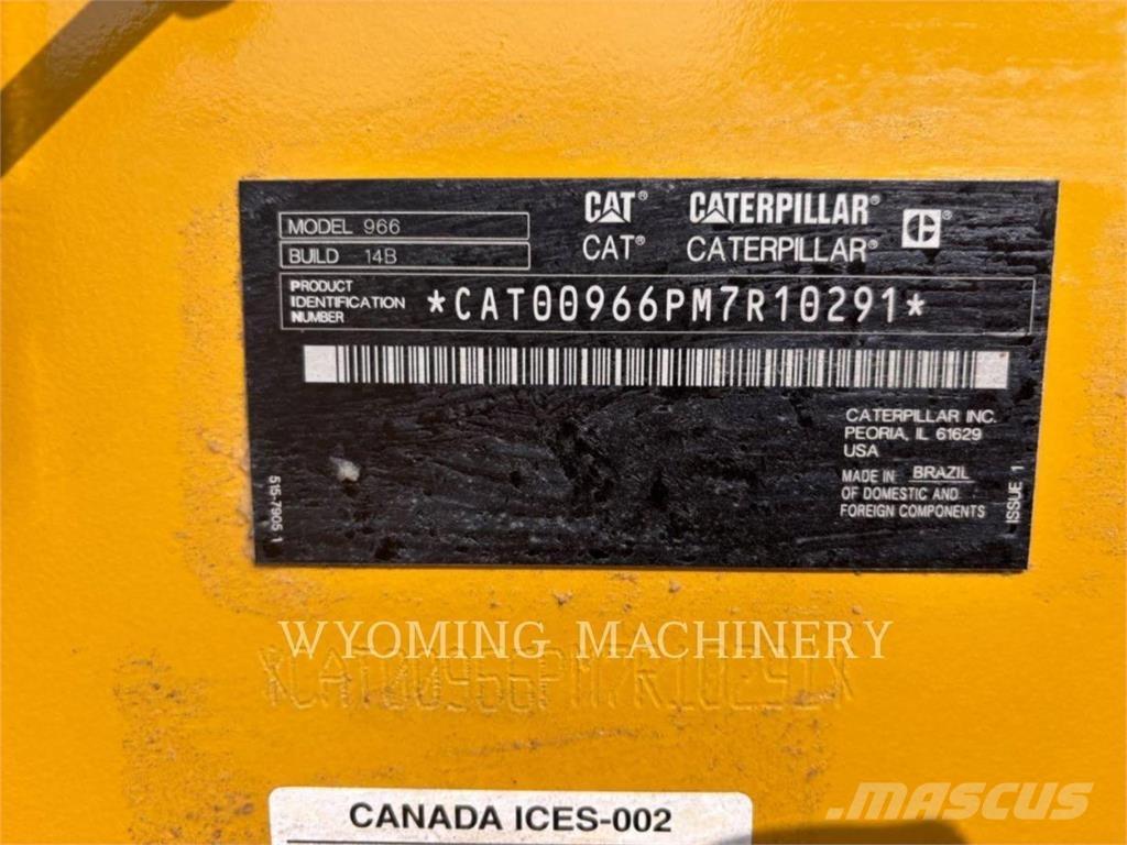 CAT 966 Iekrāvēji uz riteņiem