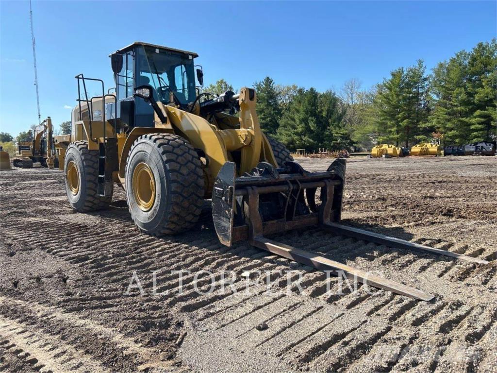 CAT 966-01GC Iekrāvēji uz riteņiem