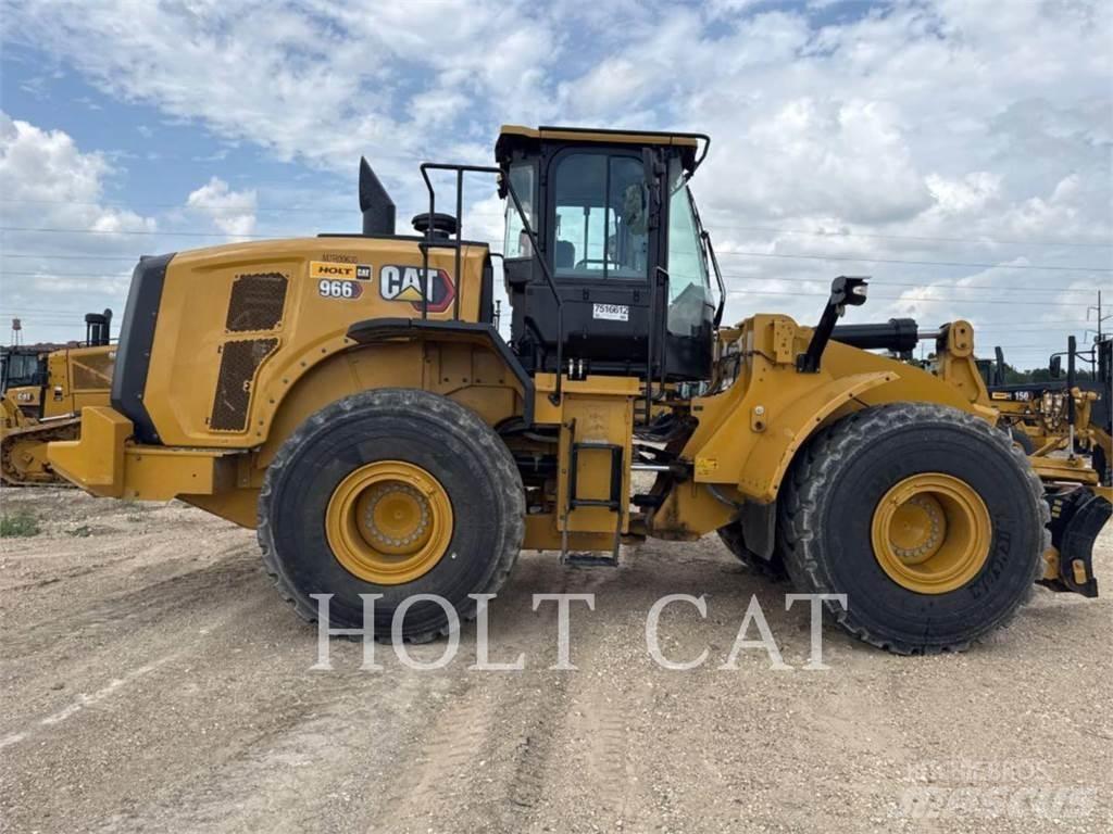 CAT 966 QC Iekrāvēji uz riteņiem