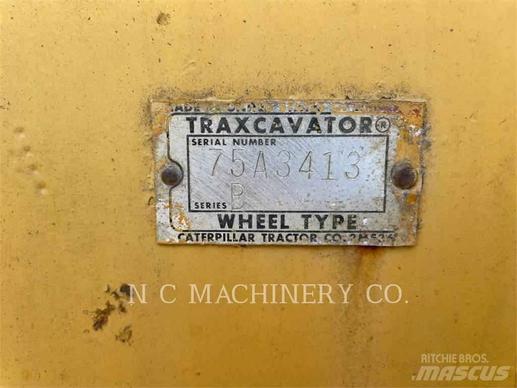 CAT 966B Iekrāvēji uz riteņiem