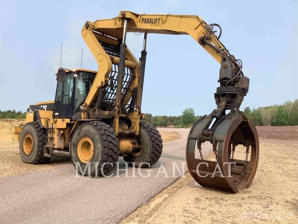 CAT 966G Iekrāvēji uz riteņiem