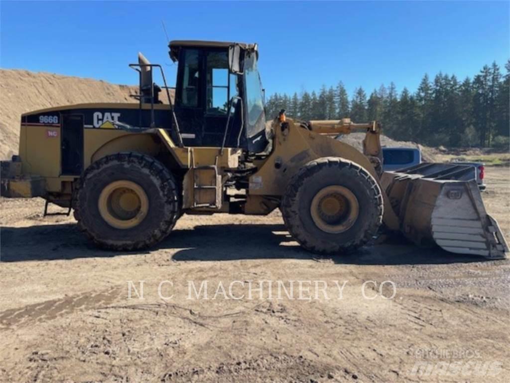 CAT 966G Iekrāvēji uz riteņiem