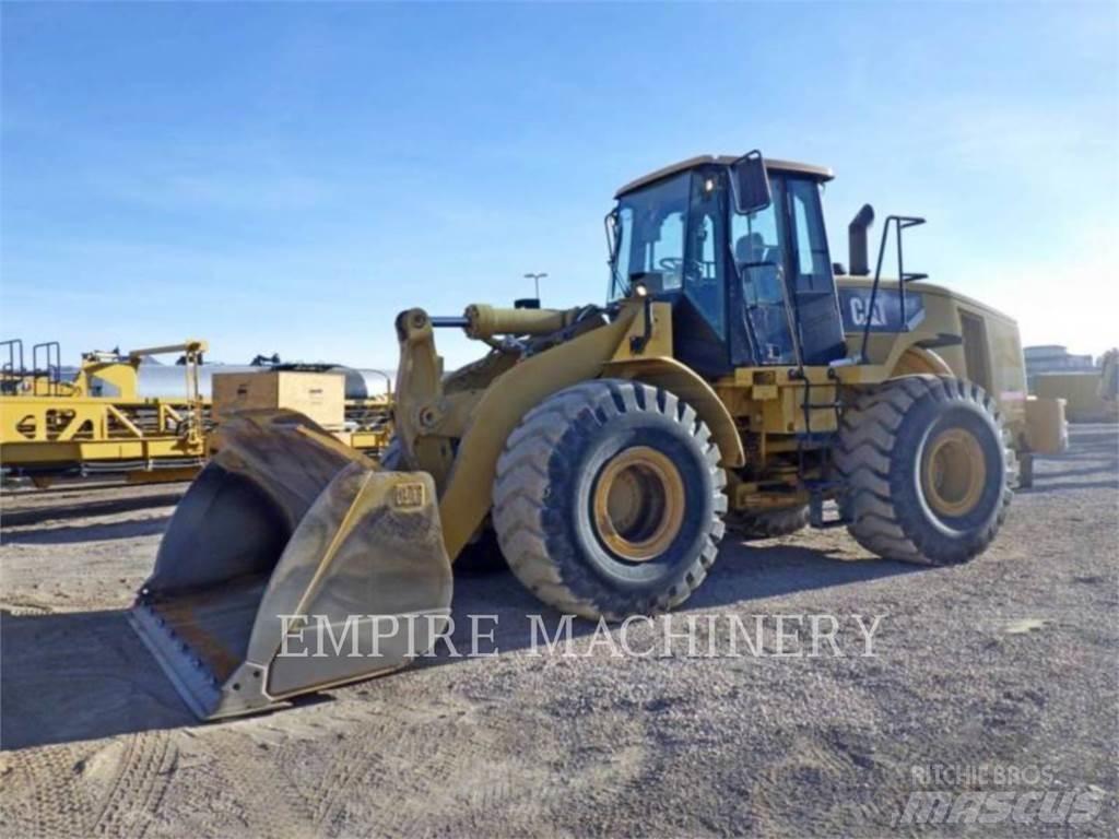CAT 966H Iekrāvēji uz riteņiem
