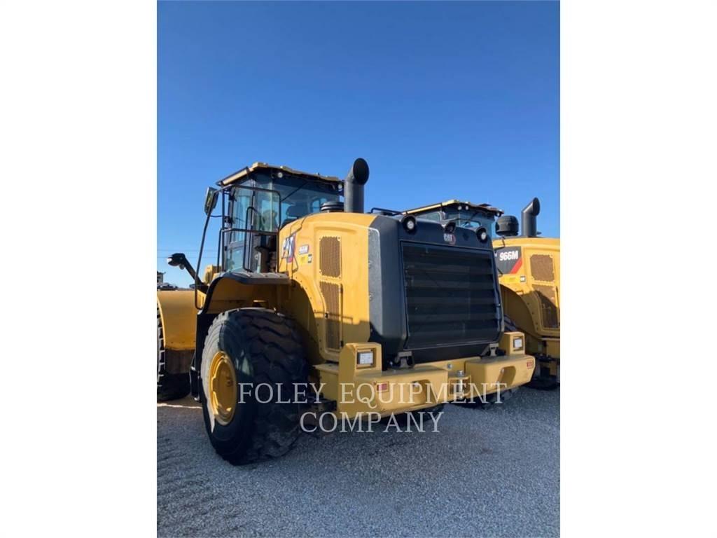 CAT 966M Iekrāvēji uz riteņiem