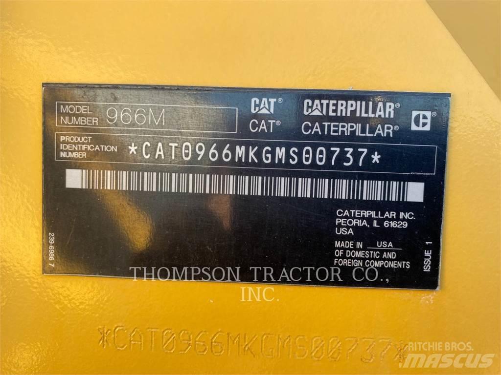 CAT 966M Iekrāvēji uz riteņiem