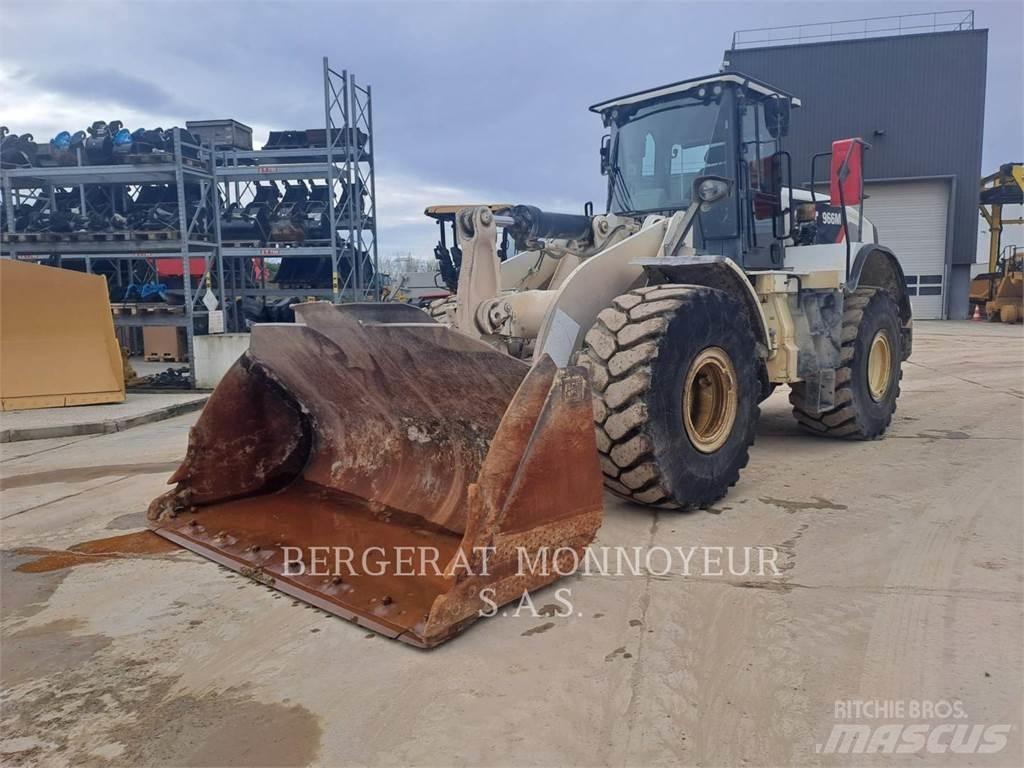 CAT 966M Iekrāvēji uz riteņiem