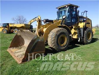 CAT 966M Iekrāvēji uz riteņiem