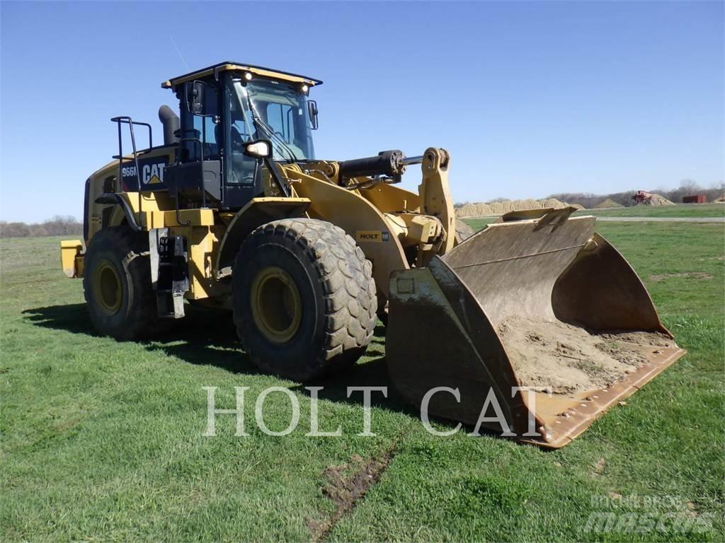 CAT 966M Iekrāvēji uz riteņiem