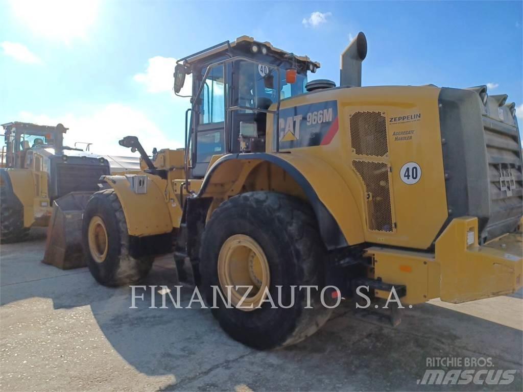 CAT 966M Iekrāvēji uz riteņiem