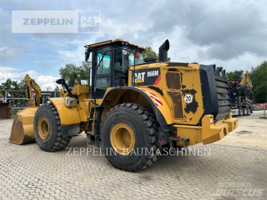 CAT 966M Iekrāvēji uz riteņiem