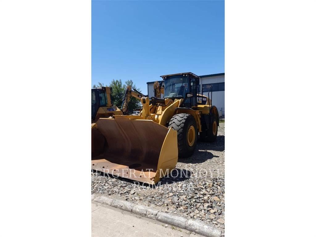 CAT 966M Iekrāvēji uz riteņiem