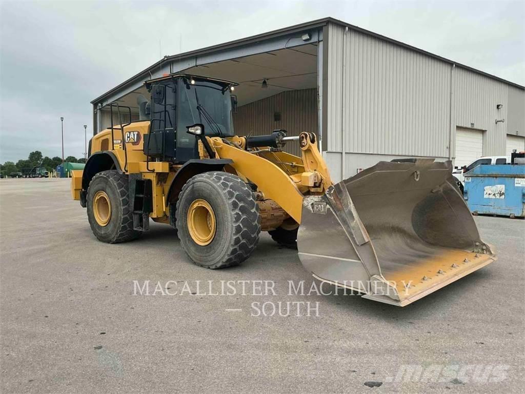 CAT 966M Iekrāvēji uz riteņiem