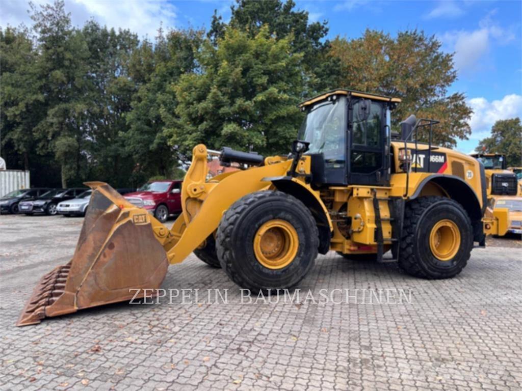 CAT 966M Iekrāvēji uz riteņiem