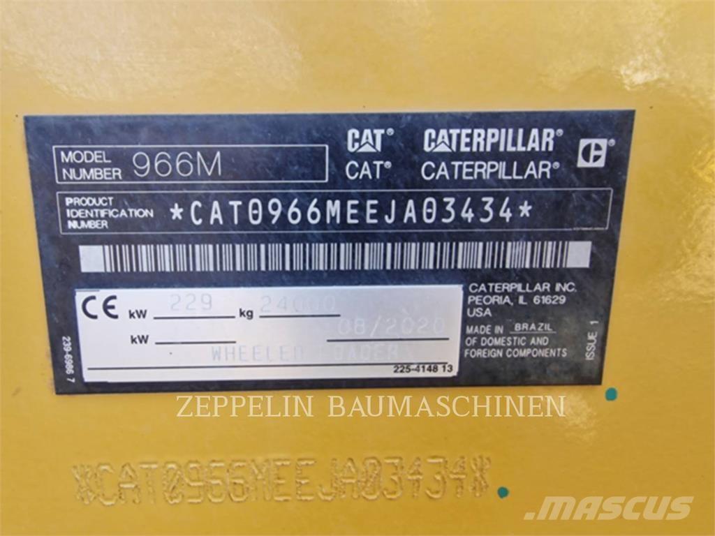 CAT 966M Iekrāvēji uz riteņiem