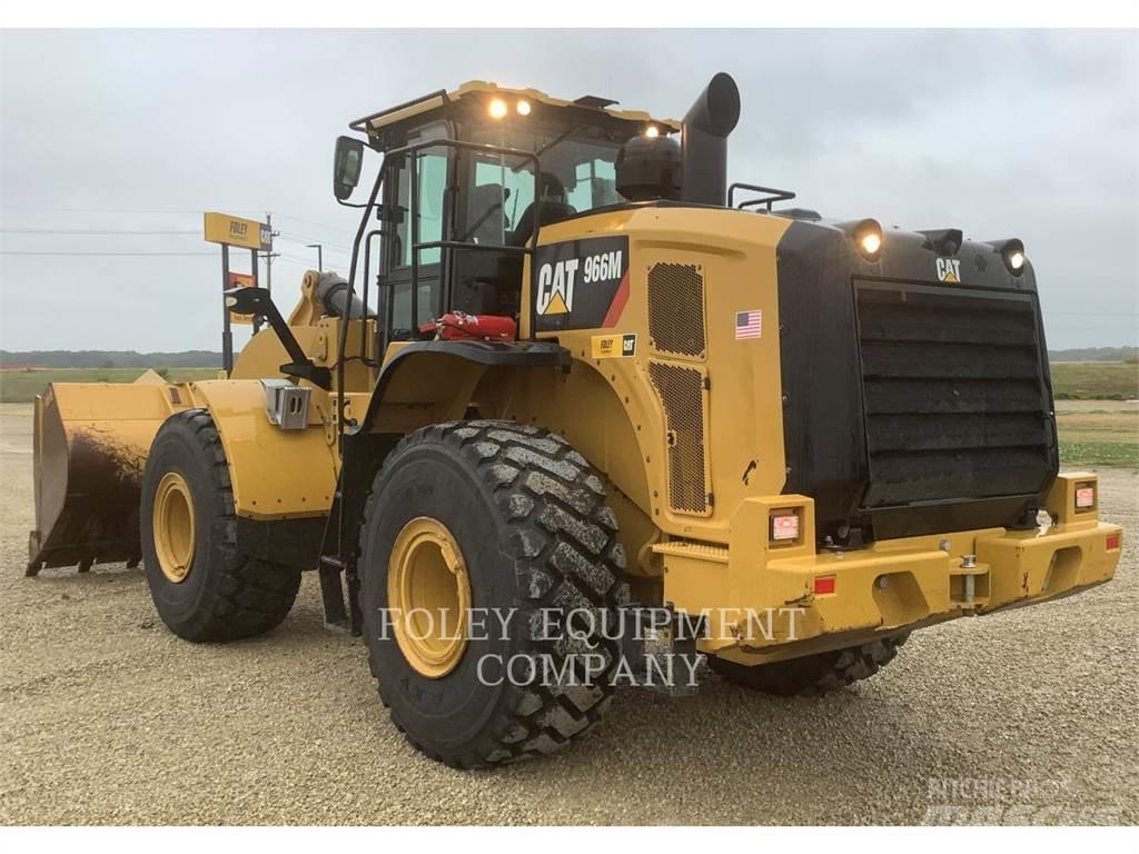 CAT 966M Iekrāvēji uz riteņiem