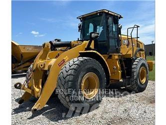 CAT 966M Iekrāvēji uz riteņiem