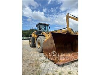 CAT 966M 2V Iekrāvēji uz riteņiem