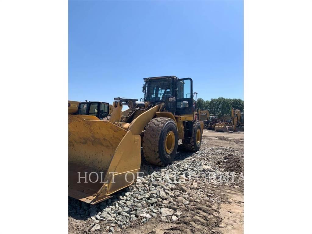 CAT 966M HL Iekrāvēji uz riteņiem
