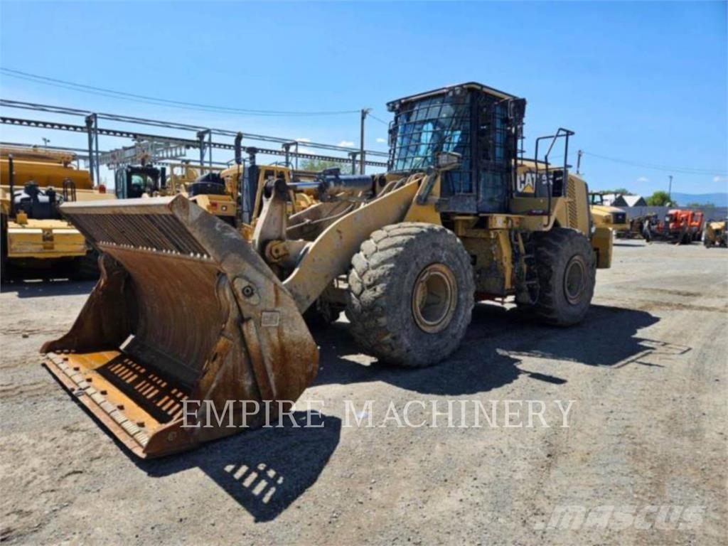 CAT 966M WH Iekrāvēji uz riteņiem