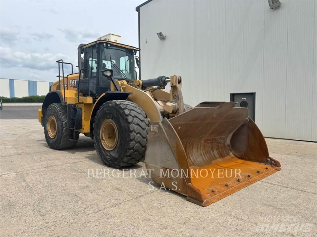 CAT 966M XE Iekrāvēji uz riteņiem