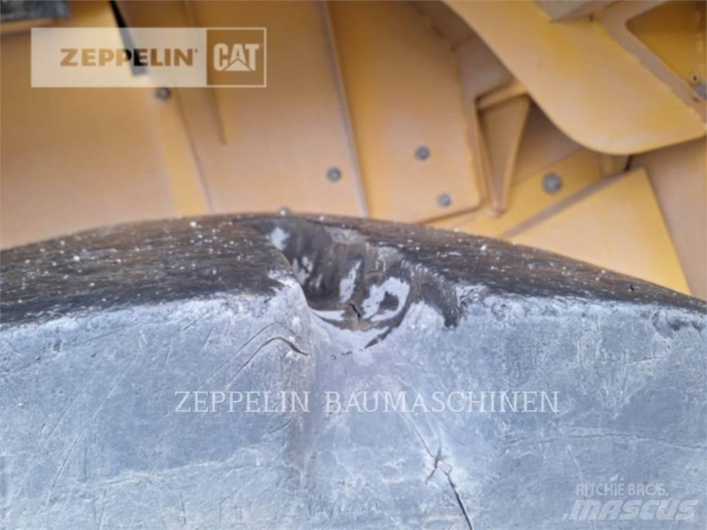 CAT 966MXE Iekrāvēji uz riteņiem