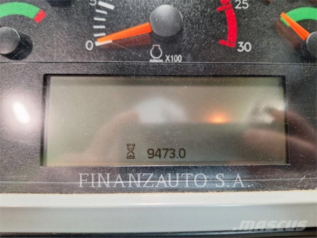 CAT 966MXE Iekrāvēji uz riteņiem