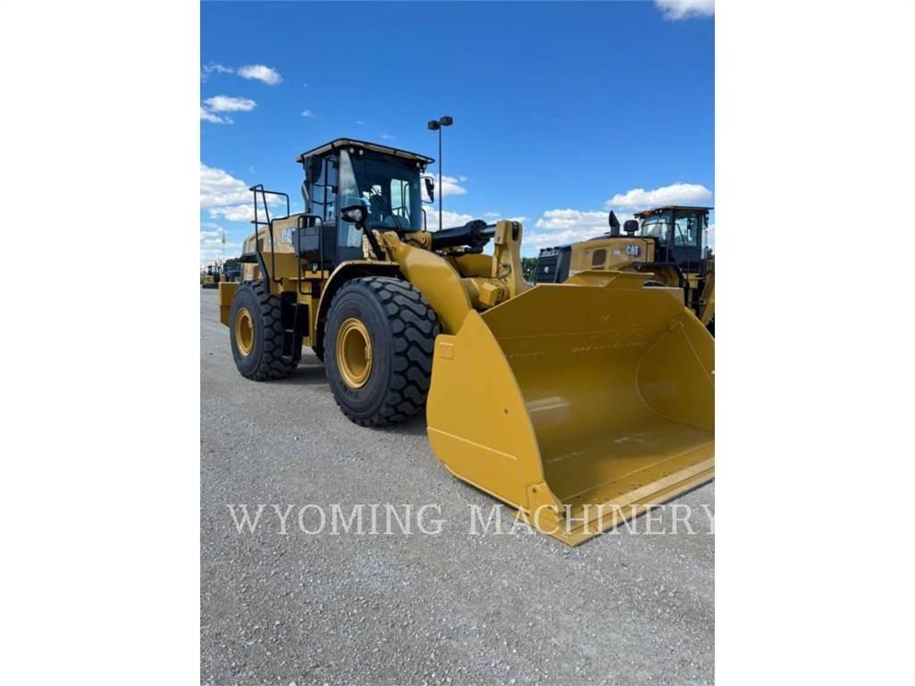 CAT 972 Iekrāvēji uz riteņiem