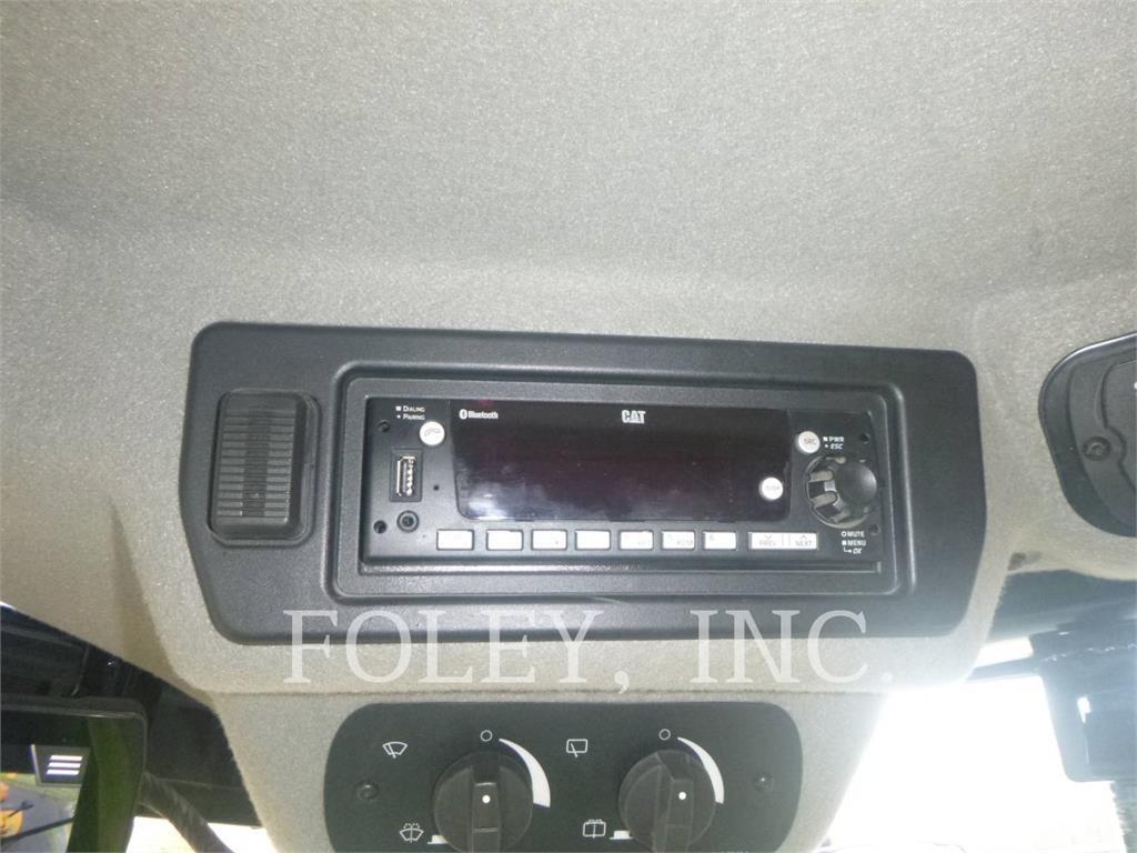 CAT 972-14XE Iekrāvēji uz riteņiem