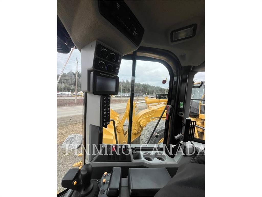 CAT 972 MXE Iekrāvēji uz riteņiem