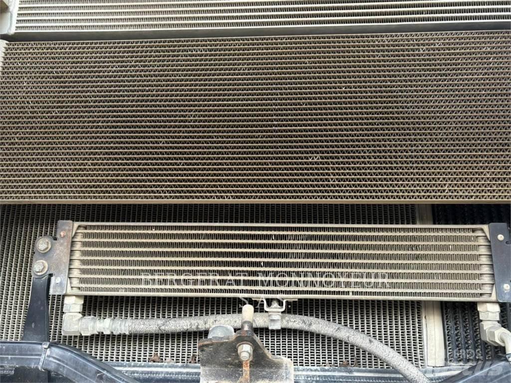CAT 972K Iekrāvēji uz riteņiem