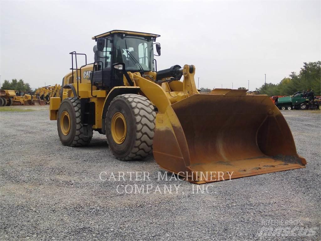 CAT 972M Iekrāvēji uz riteņiem