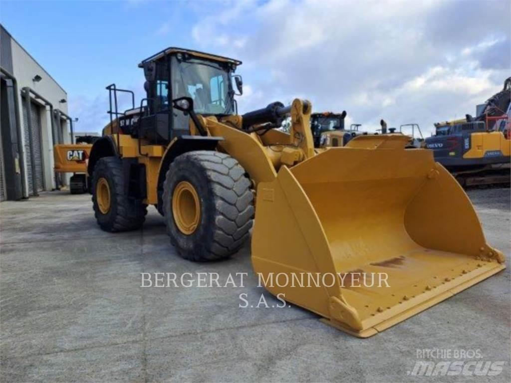 CAT 972M Iekrāvēji uz riteņiem