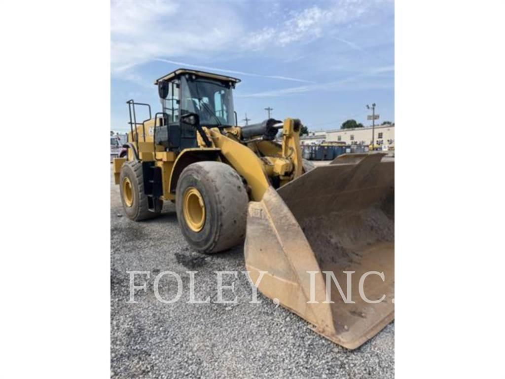 CAT 972M Iekrāvēji uz riteņiem