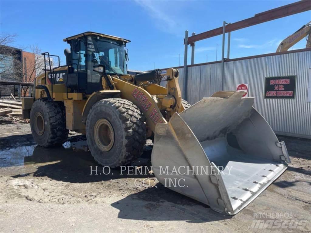 CAT 972M Iekrāvēji uz riteņiem