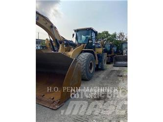 CAT 972M Iekrāvēji uz riteņiem