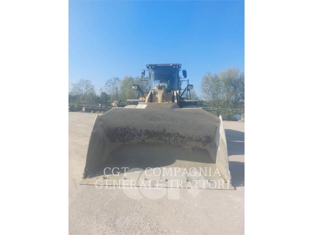 CAT 972M Iekrāvēji uz riteņiem